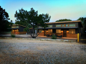 Green Acres Cottages - Wimberley Suite